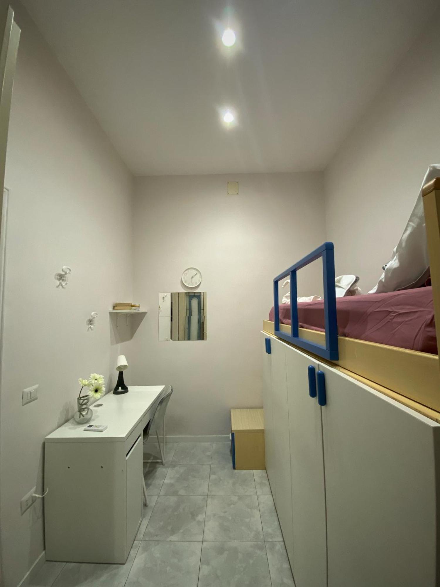 Ferienwohnung La Casa Al Centro " Vicino Al Centro Storico Di Napoli" Exterior foto