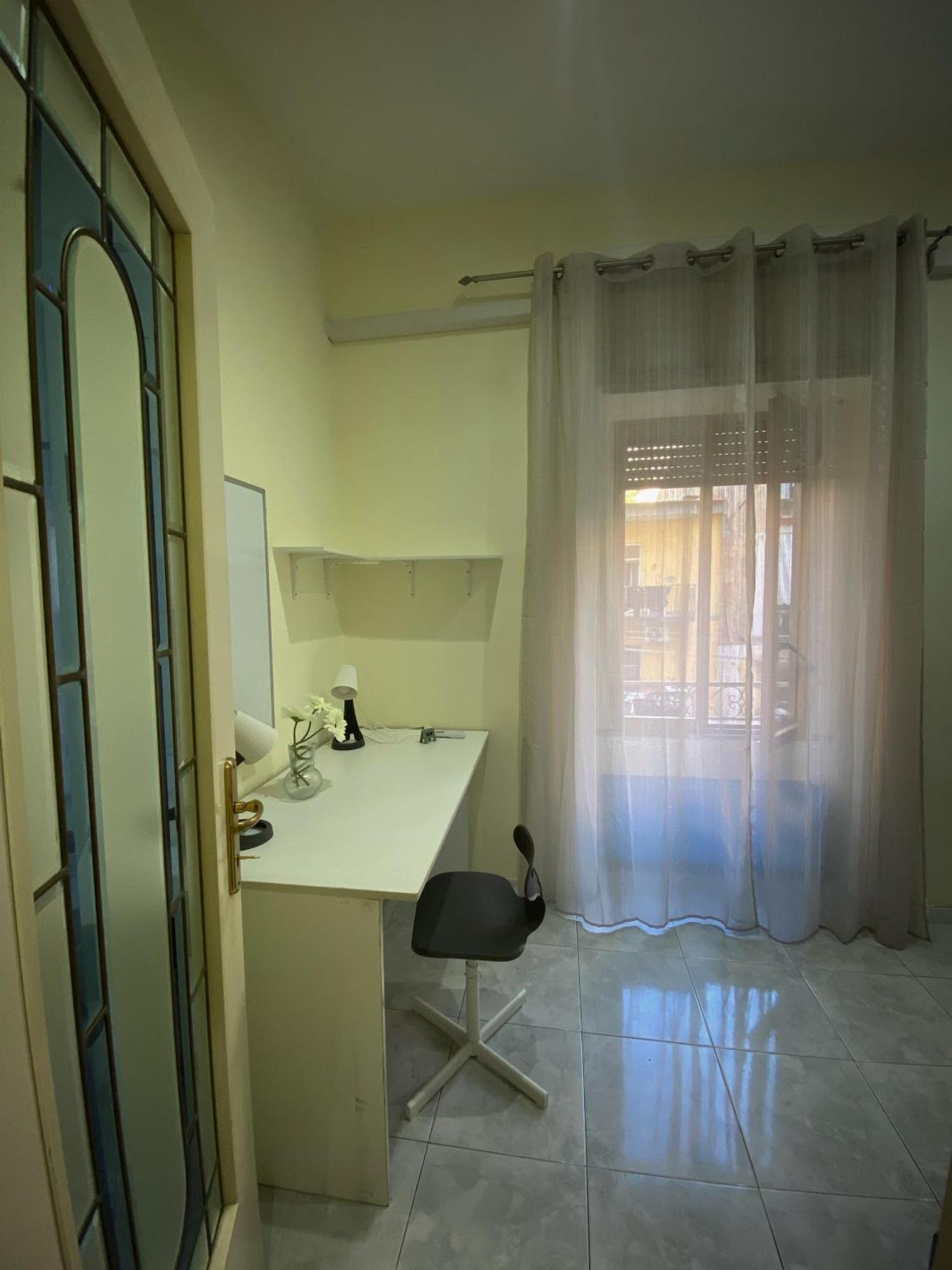 Ferienwohnung La Casa Al Centro " Vicino Al Centro Storico Di Napoli" Exterior foto