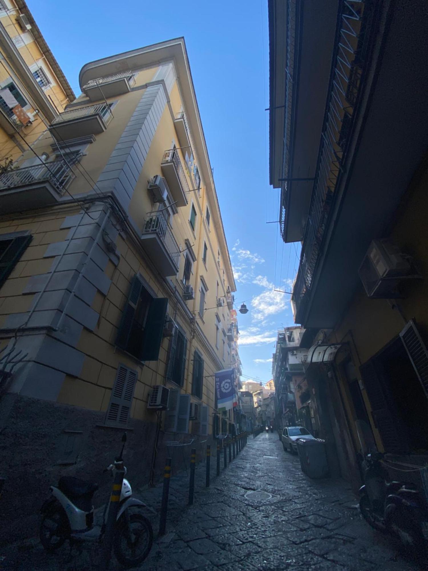 Ferienwohnung La Casa Al Centro " Vicino Al Centro Storico Di Napoli" Exterior foto
