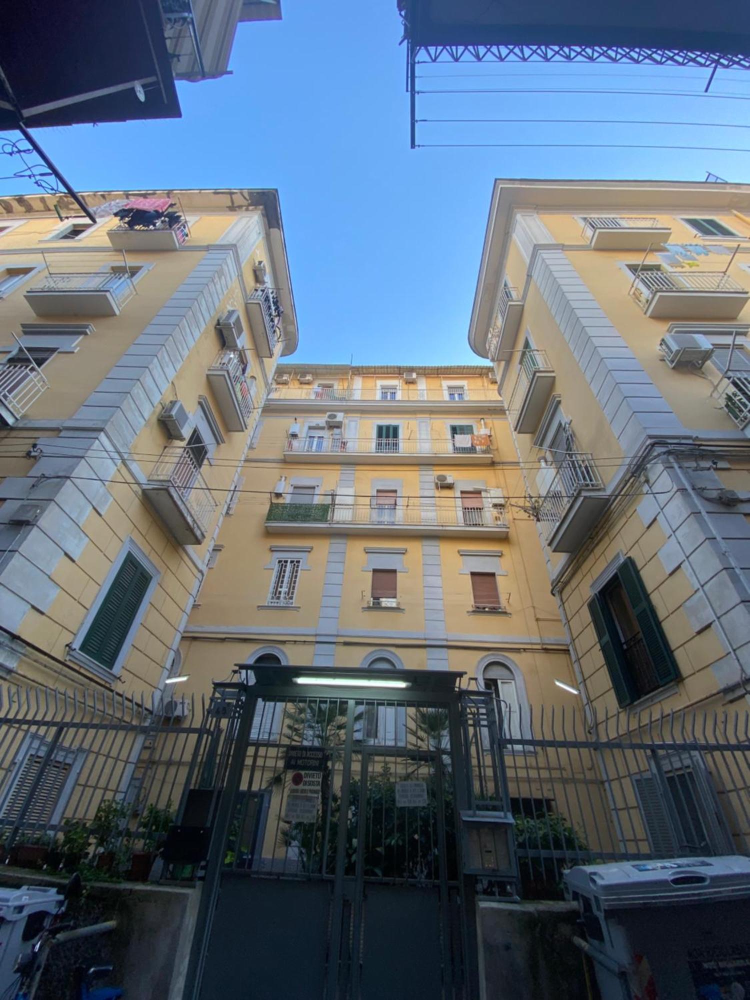Ferienwohnung La Casa Al Centro " Vicino Al Centro Storico Di Napoli" Exterior foto